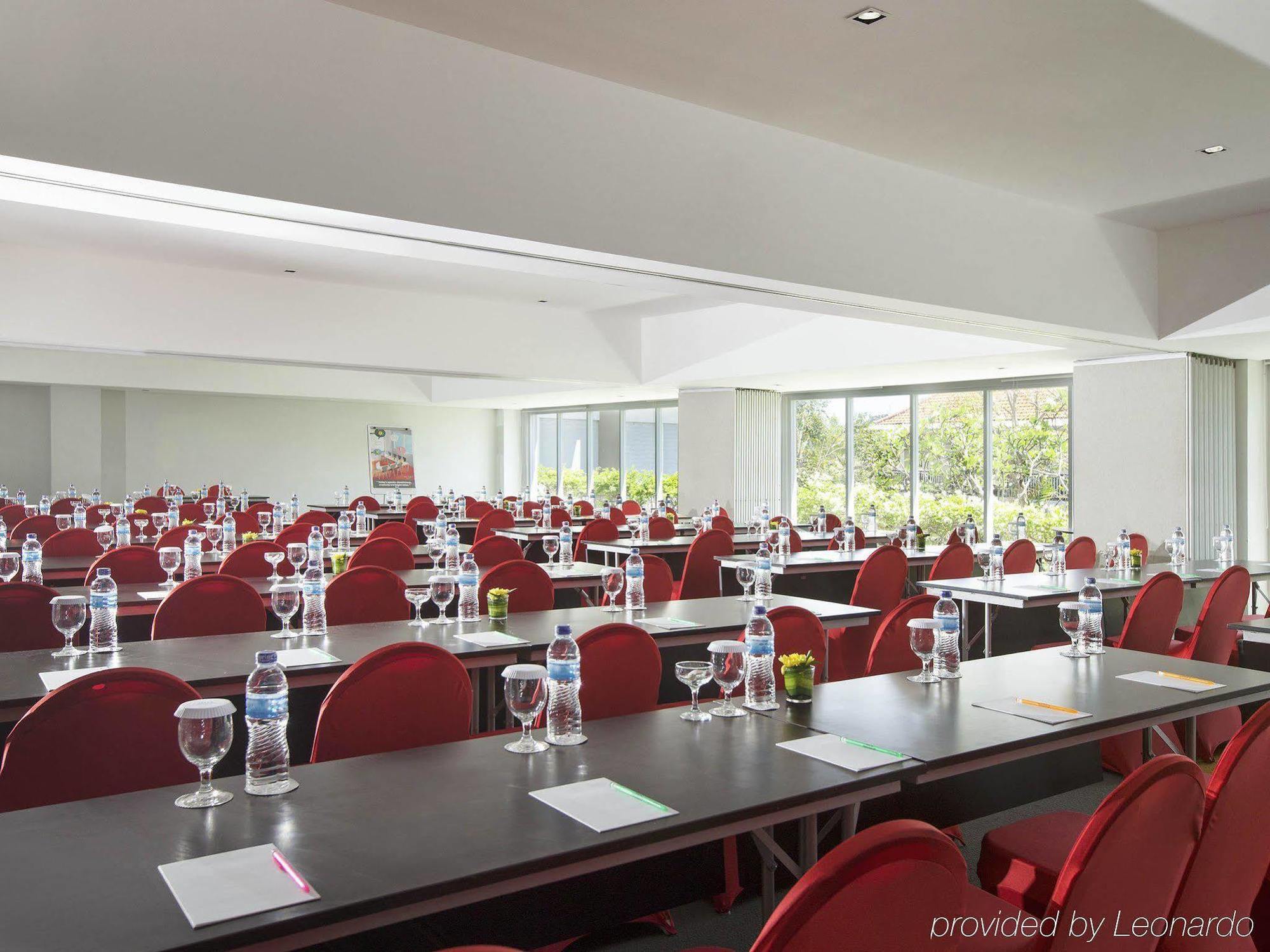 Ibis Styles Bali Benoa Hotel Nusa Dua  Ngoại thất bức ảnh