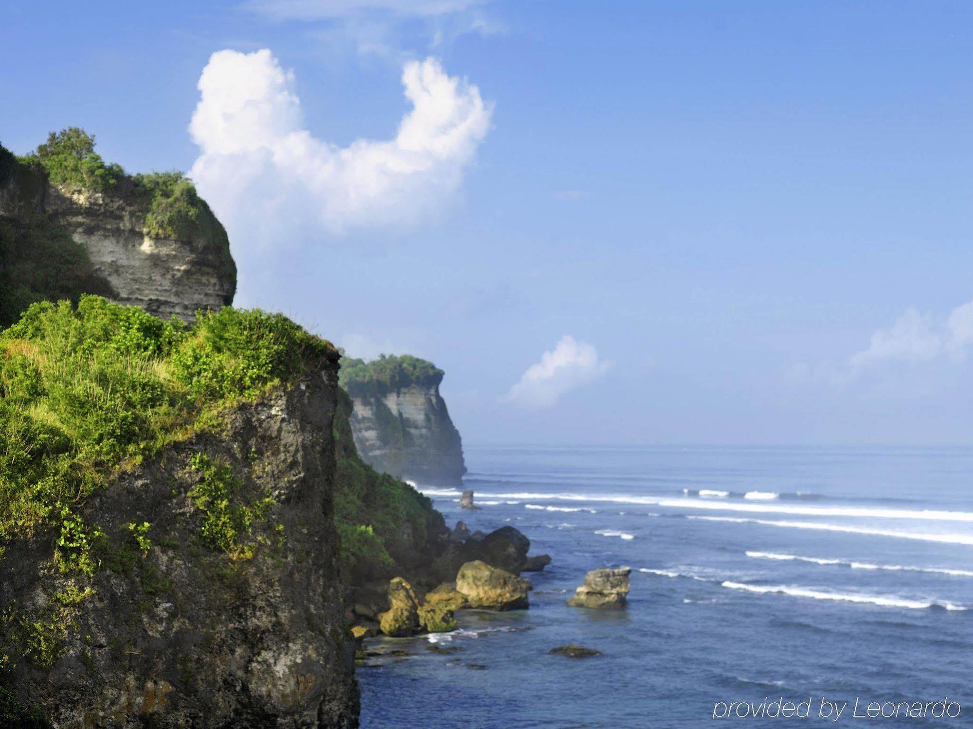 Ibis Styles Bali Benoa Hotel Nusa Dua  Ngoại thất bức ảnh
